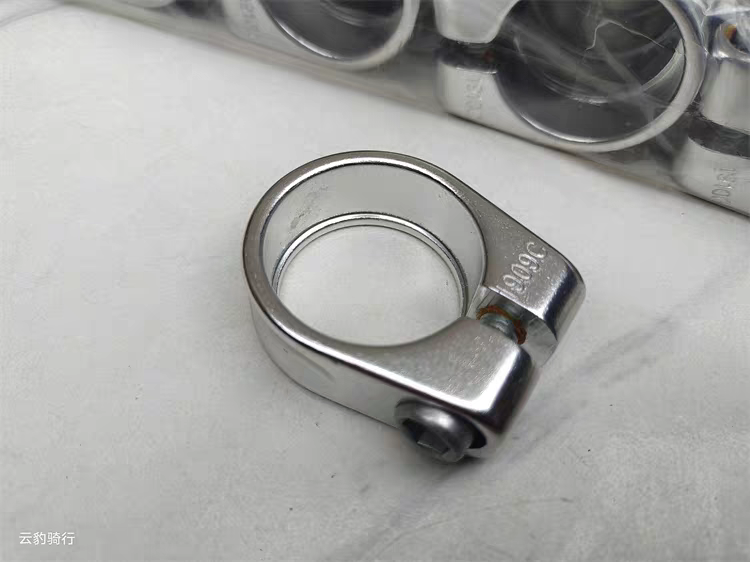 Junior Cycling Gear - Zacisk sztycy rowerowej 28,6 mm, pasuje
