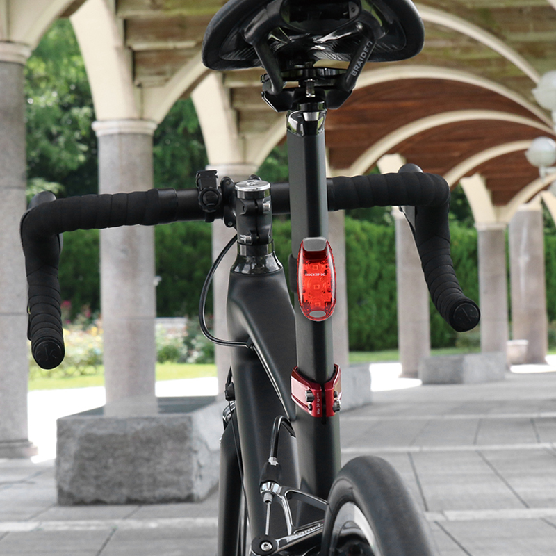 ROCKBROS Tylne światło roweru  – Cycling Gear Pouch recenzja i cena